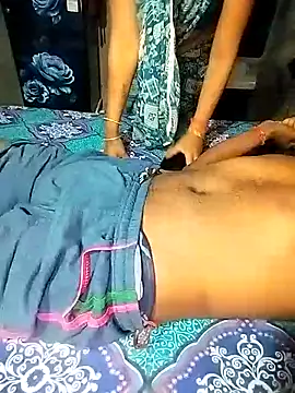 super_bhabhi_indian - Super_bhabhi_Indian's free webcam - UK Sex Cams