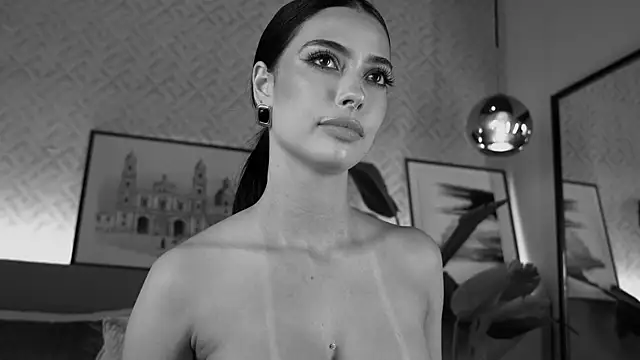 ellediane - ElleDiane's free webcam - UK Sex Cams