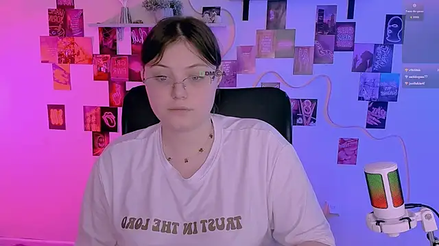 nikole_kitt - Nikole_kitt's free webcam - UK Sex Cams