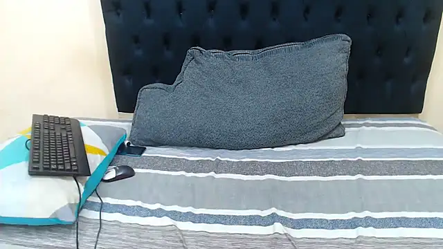 SexiestChoc webcam