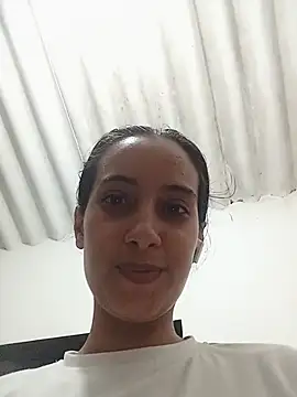dirty_indecent_kitte webcam