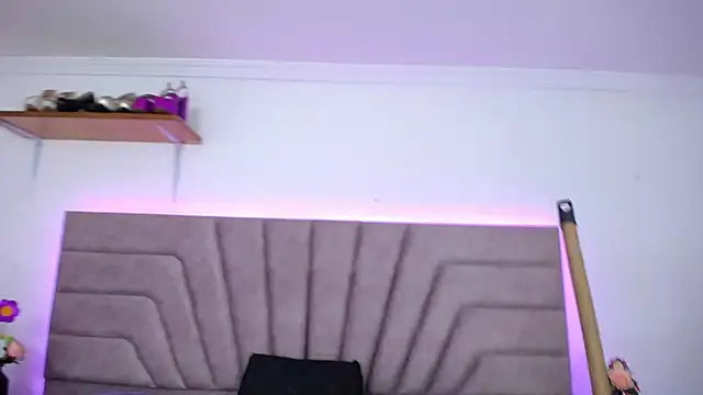Jessica_Kraftt webcam