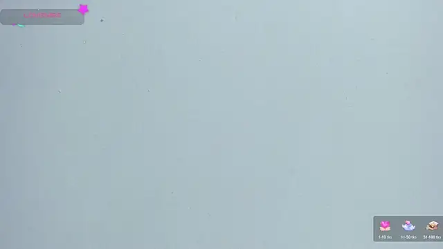MissCurvyTop webcam