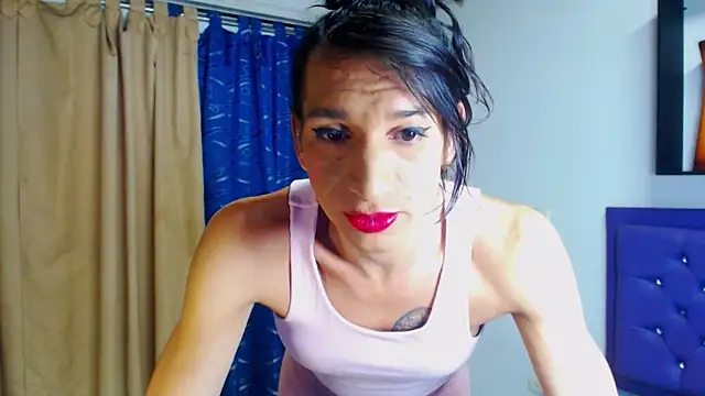 kiwii_nasty webcam