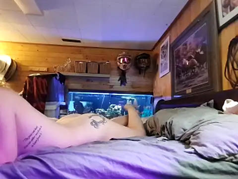 Ryan_and_Aurora webcam