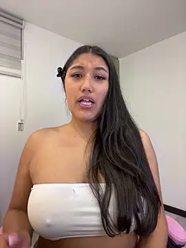 SharaRous webcam