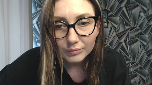NikkiKiss___ webcam
