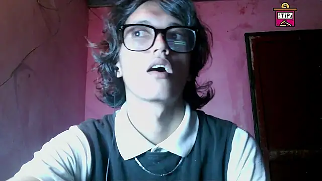 cherryuwu webcam