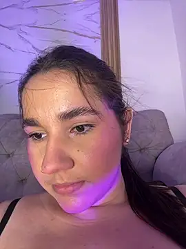 mia_khalaf webcam