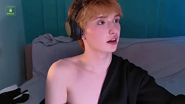your_avatar (M twink) - suck dildo