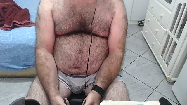 mysterbearmg (Ask my age) - CUM IN GOAL - Add Inst - Mysterbearmg
