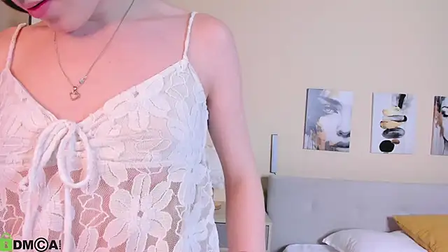 Xenia_paradise webcam
