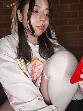 Petite_CherryX webcam