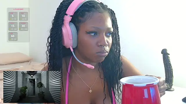 mochakaia live cam