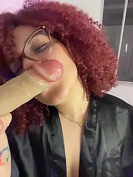 Leyah__ webcam