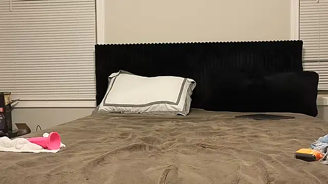 Sweettemptation465032 webcam