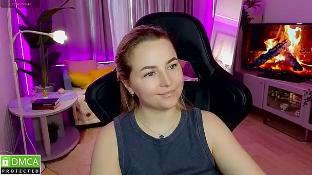 Mira_Mermayd webcam