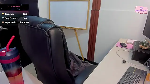 Jeen_Taylor webcam