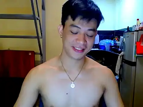 AsianCUMQUICKLY webcam