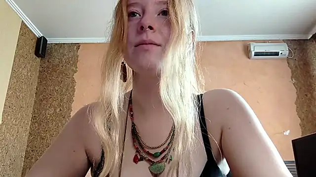 KateVibe_01 webcam