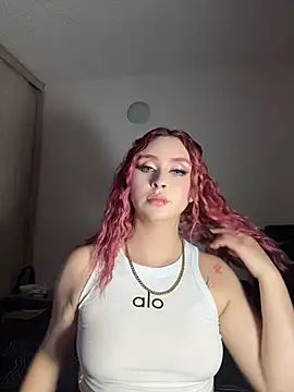 Sophia_LuxxX webcam