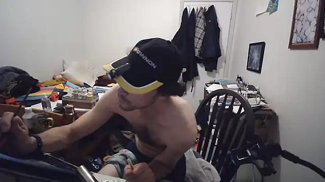 JohnnyMoves webcam