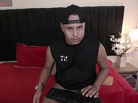 noah_oliver1 webcam