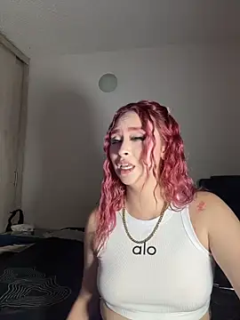 Sophia_LuxxX webcam