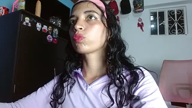 Nasty_019 webcam