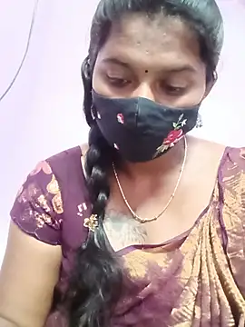 CuteDevilAnu webcam