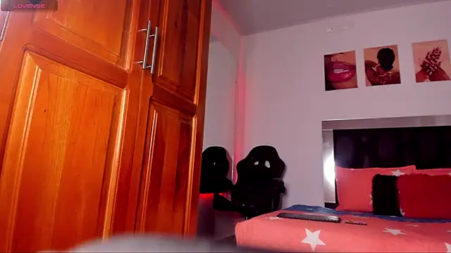 ThiagoSexy005 webcam