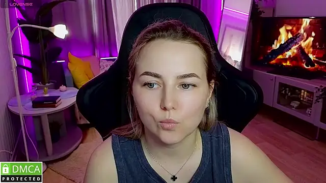 Mira_Mermayd webcam