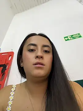 Antonella_Julieta webcam