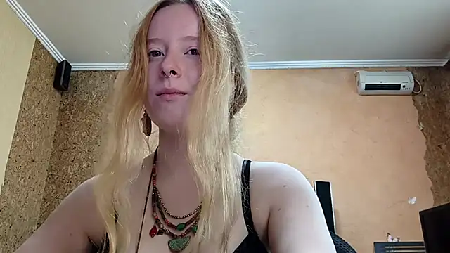KateVibe_01 webcam