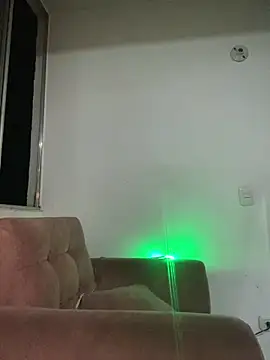 mis-violetha webcam