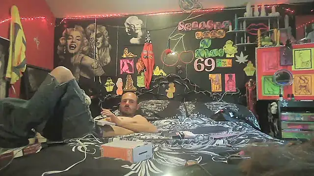 DaddyAndSplashQueen webcam