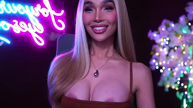 xxforyoureyesonlyxx webcam