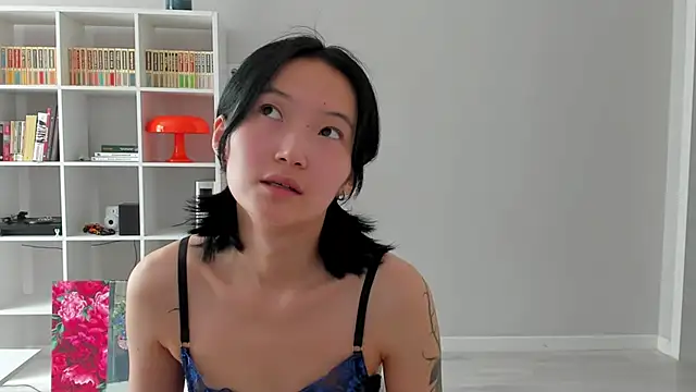 ailey_chao webcam