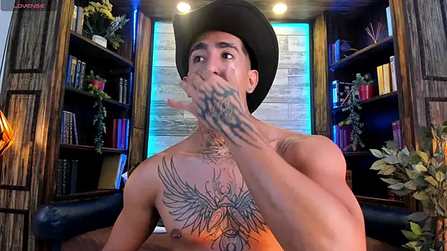 Donovan_Desmond webcam