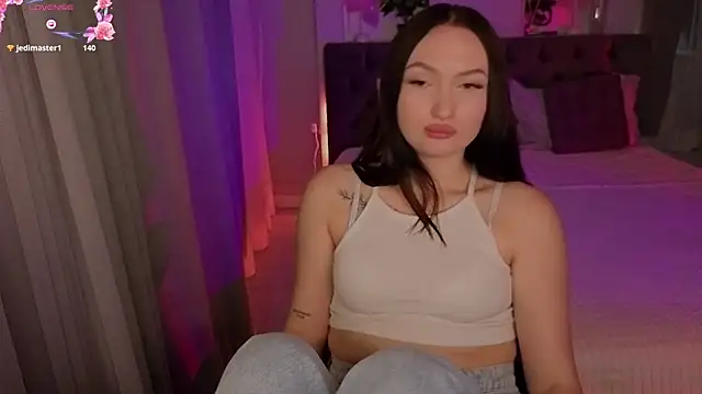 MizLouLou webcam