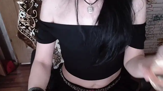 DebraMilf webcam