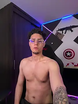 bigryann23 (M young) - STROKE HARD + CUM SHOW