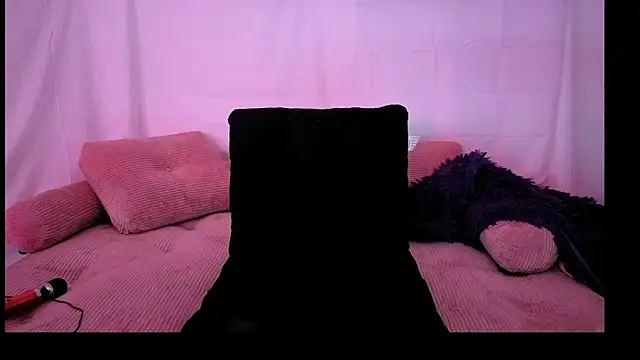 daddysprincess731 (F young) - Play With Whip Cream Topless