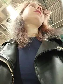 frost_foxy (F young) - Vibe me in public + 3 min toy control LT