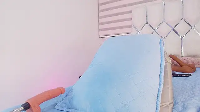 cataleya_ebony_ webcam