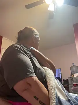 Roxie6989 webcam