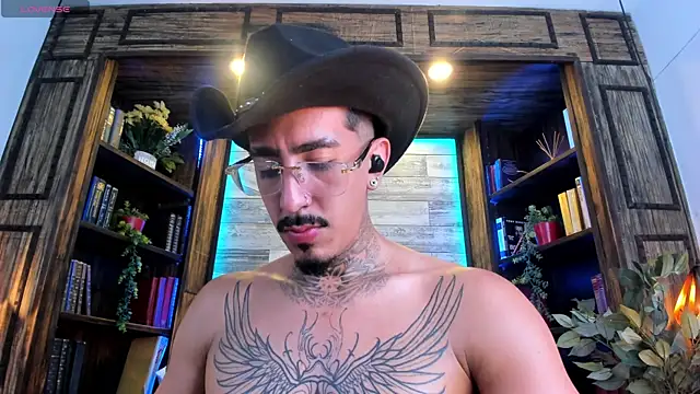 Donovan_Desmond webcam