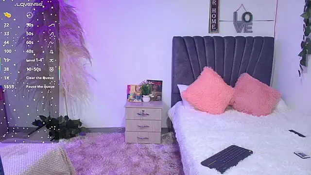 miaoconell webcam