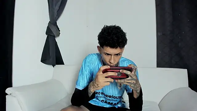 self_love46 live cam