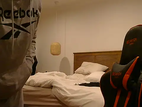 TroyDieselXXX webcam
